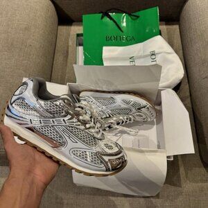 Bottega Veneta sneaker size 11